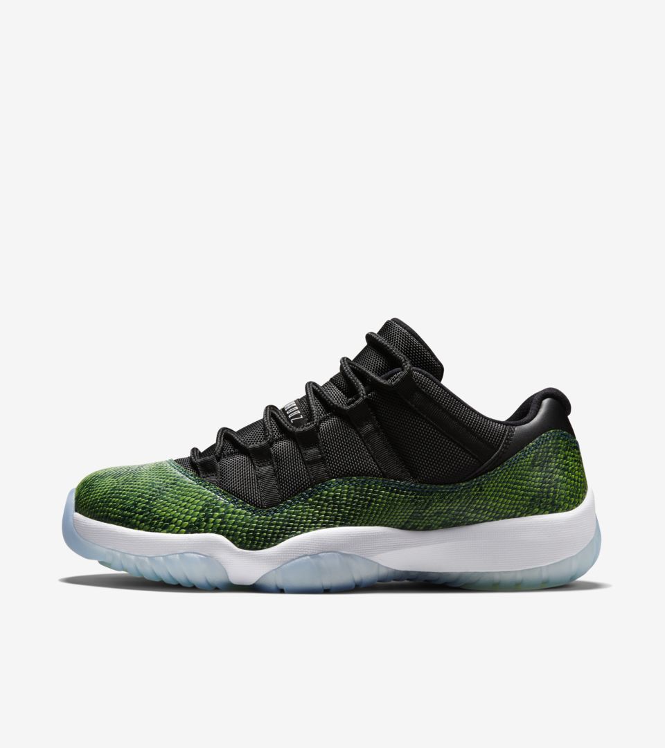 AIR JORDAN XI LOW AIR JORDAN XI LOW