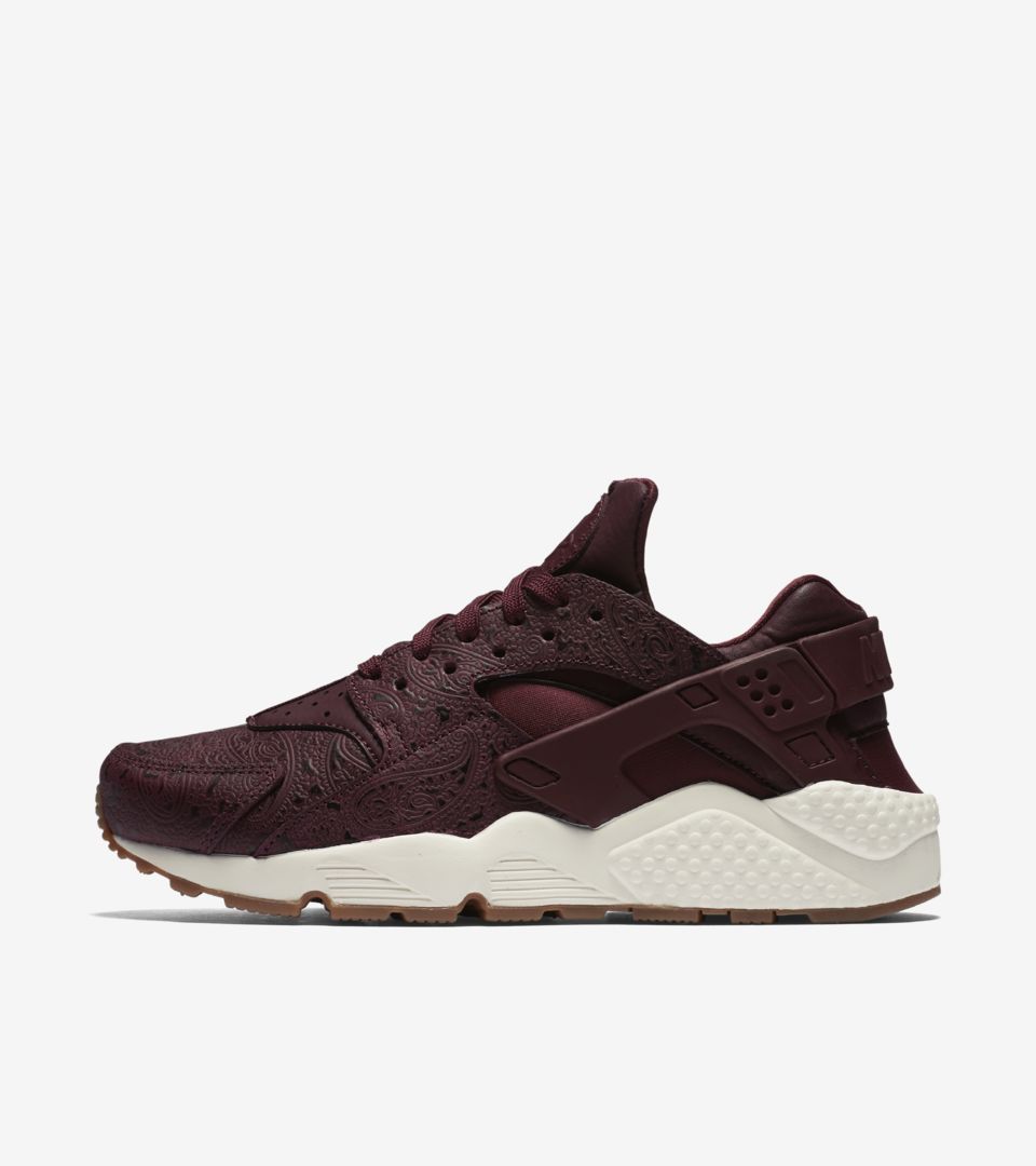 nike air huarache marron