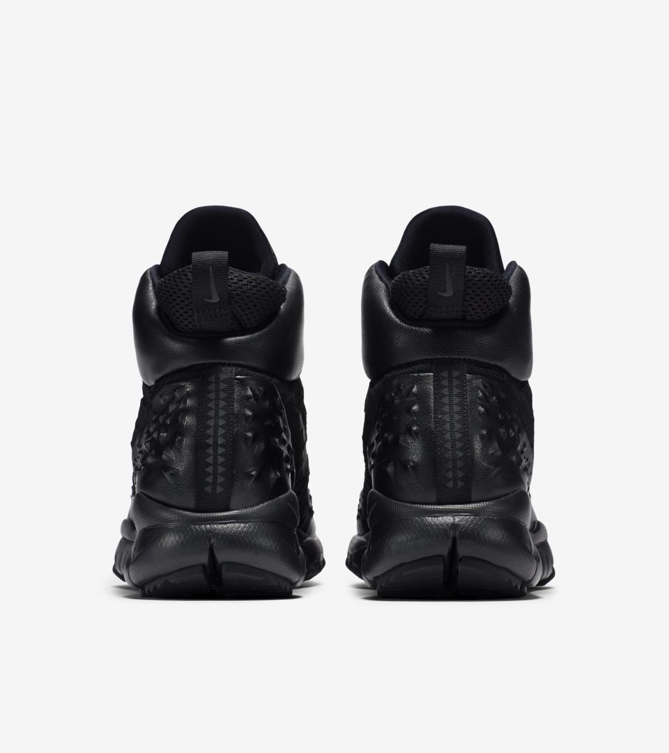 WMNS LUPINEK FLYKNIT WMNS LUPINEK FLYKNIT