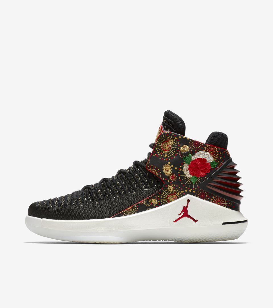 AIR JORDAN XXXII AIR JORDAN XXXII