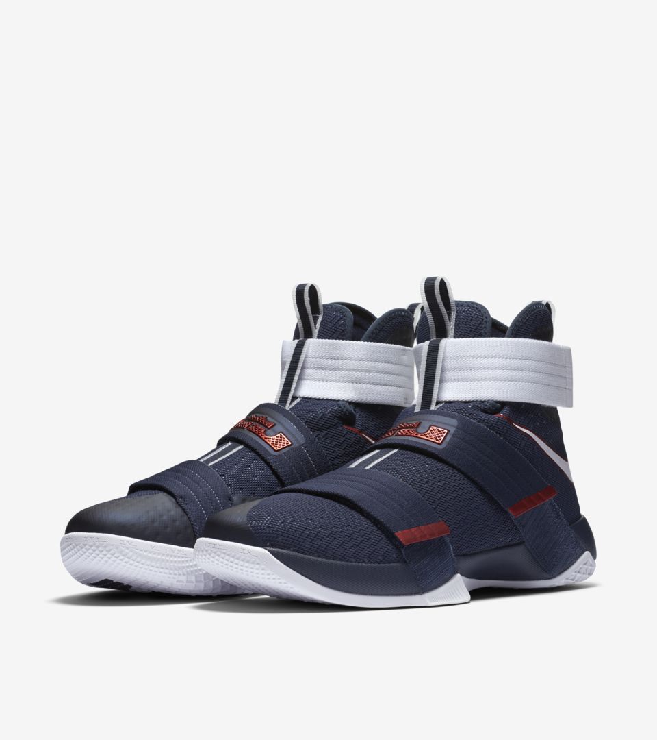 ZOOM LEBRON SOLDIER 10 ZOOM LEBRON SOLDIER 10