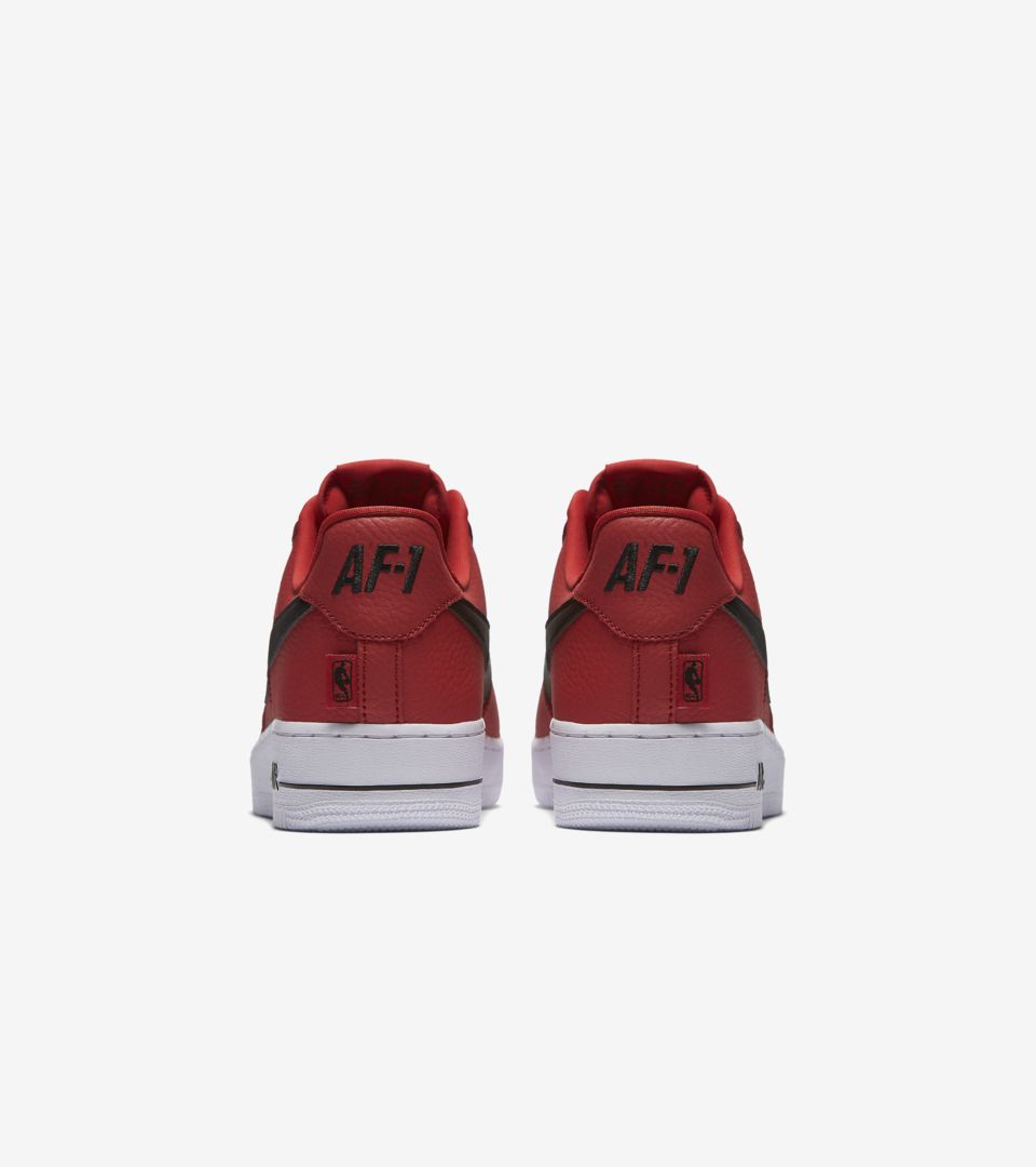 エア フォース 1 NBA LOW エア フォース 1 NBA LOW