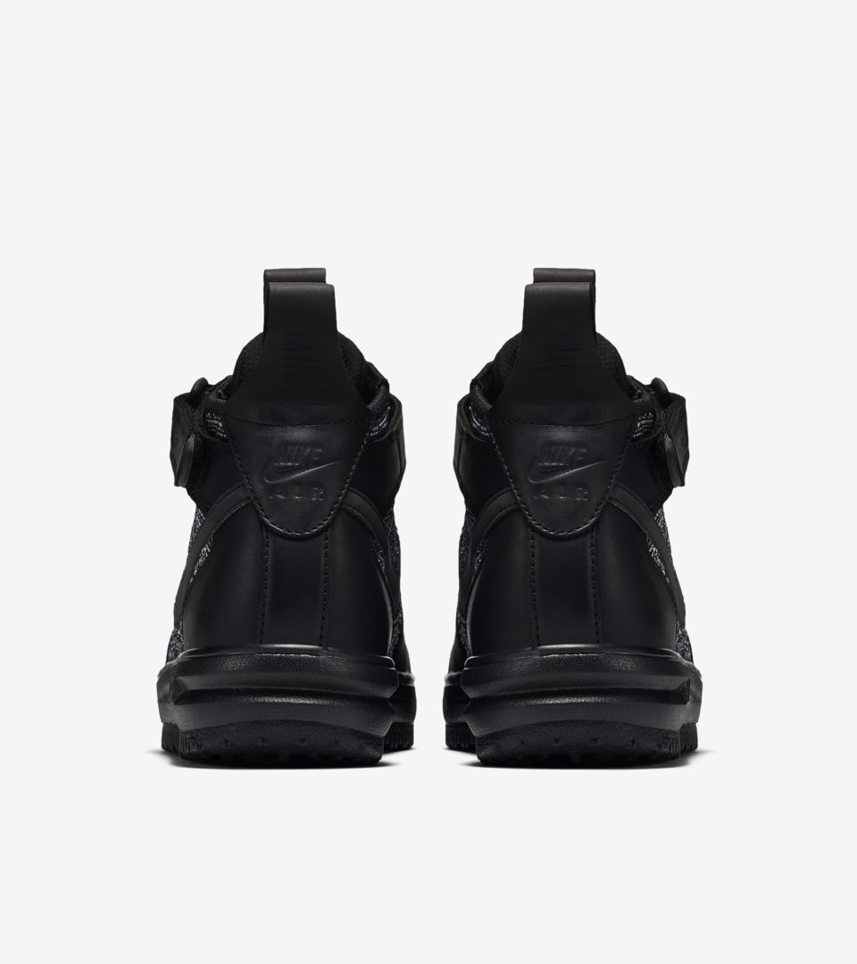 WMNS LUNAR FORCE 1 FLYKNIT WORKBOOT WMNS LUNAR FORCE 1 FLYKNIT WORKBOOT