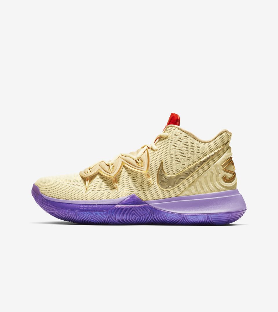 kyrie multicolor