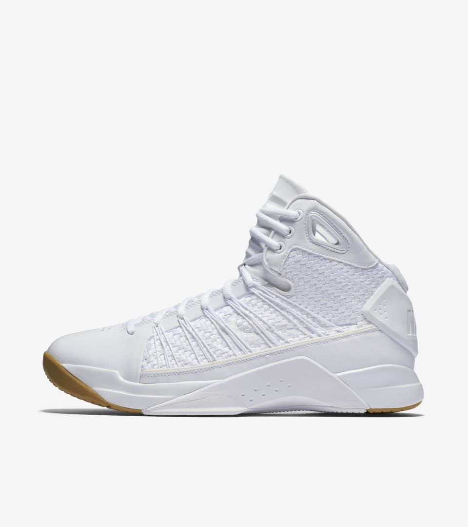 nike hyperdunk lux