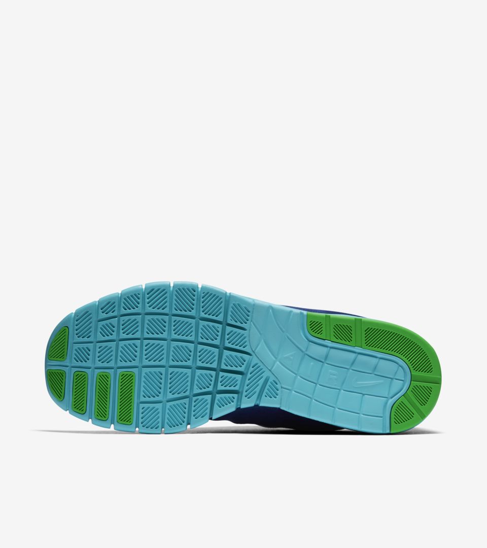STEFAN JANOSKI MAX STEFAN JANOSKI MAX