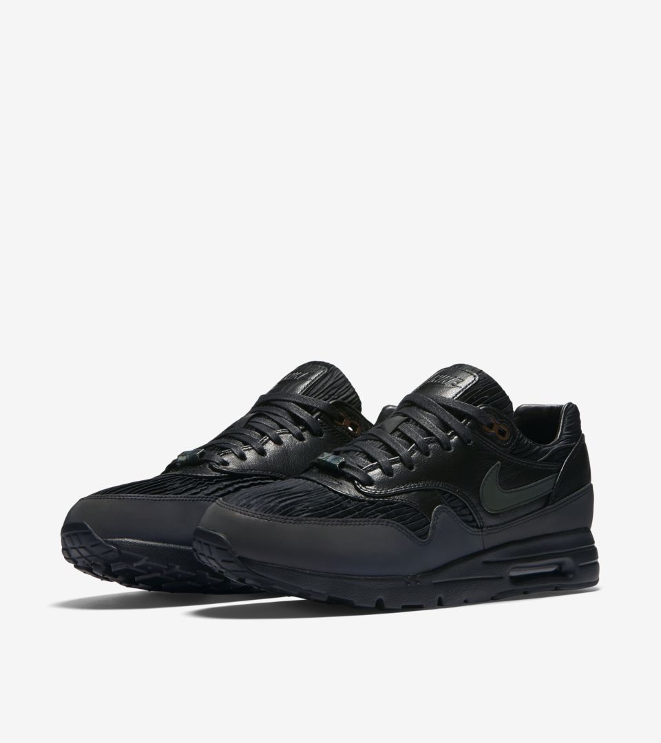WMNS NIKECOURT AIR MAX 1 ULTRA WMNS NIKECOURT AIR MAX 1 ULTRA