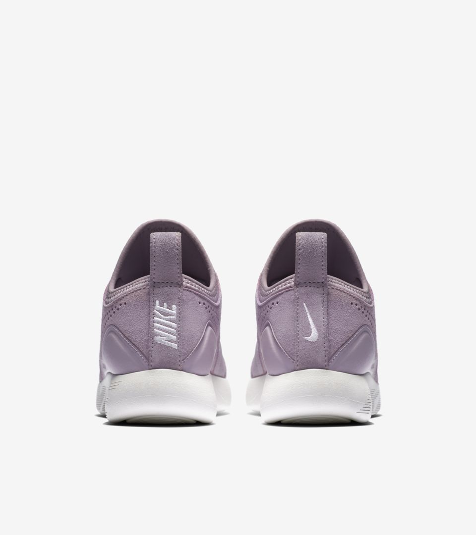 WMNS LUNARCHARGE PREMIUM WMNS LUNARCHARGE PREMIUM