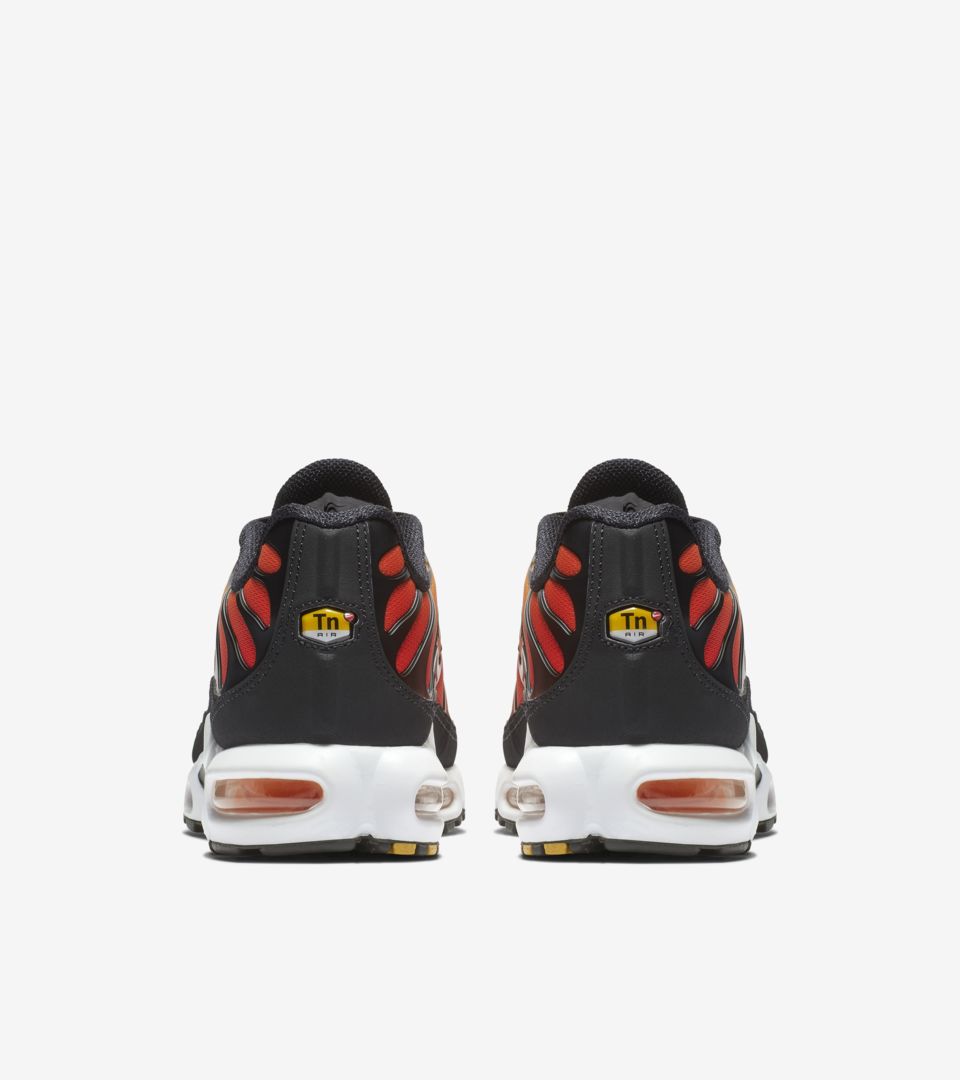Nike Air Max Plus OG 'Black & Bright Ceramic & Resin' Release Date Nike Air Max Plus OG 'Black & Bright Ceramic & Resin' Release Date