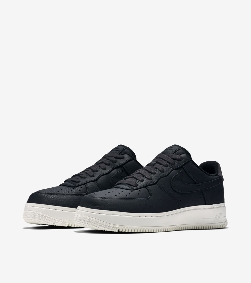 NIKELAB AIR FORCE 1 LOW NIKELAB AIR FORCE 1 LOW