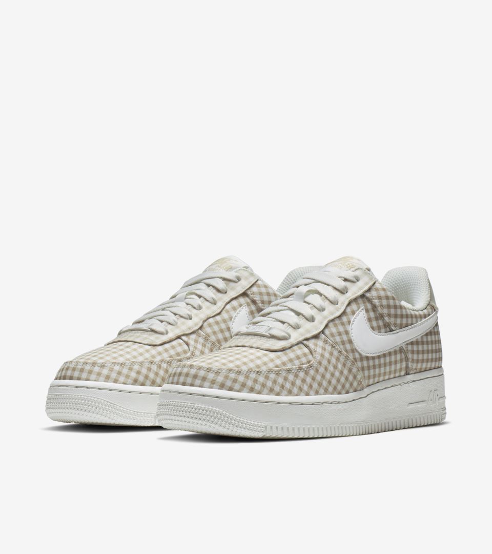Women’s Air Force 1 'Sail Gingham' Release Date Women’s Air Force 1 'Sail Gingham' Release Date