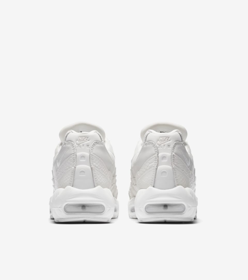 nike air max 95 summit white