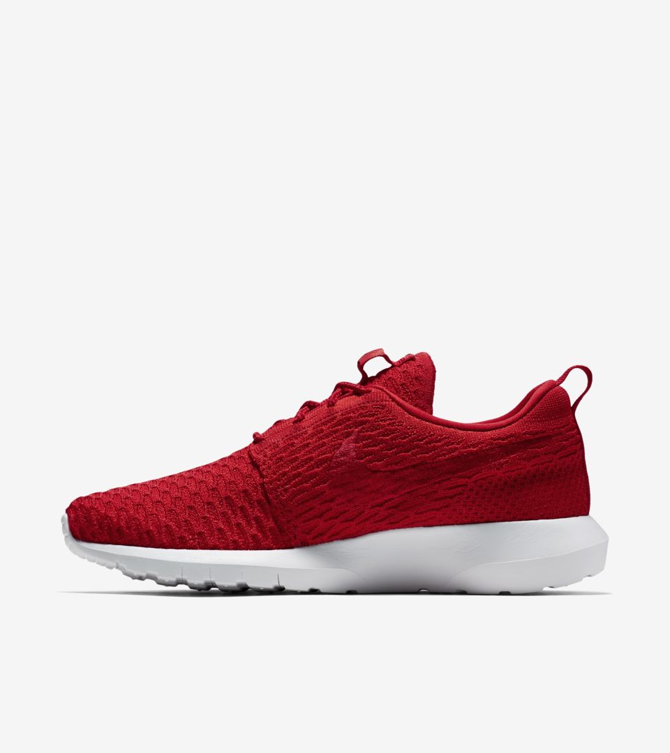 flyknit trainer university red