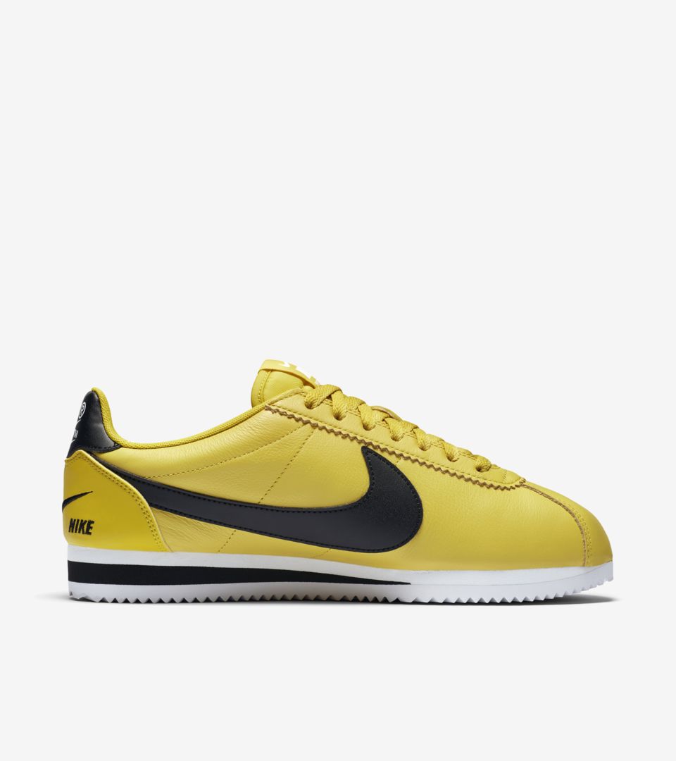 nike cortez yellow nike cortez yellow