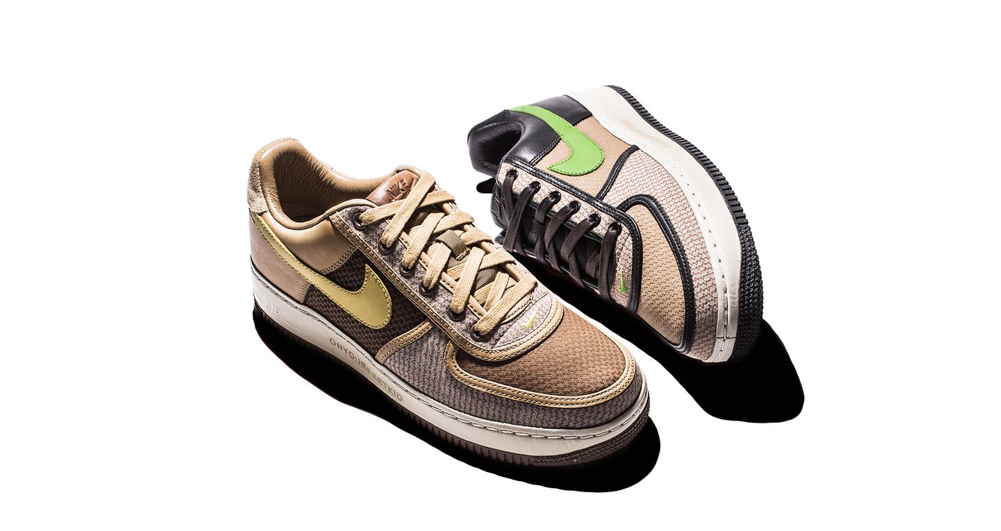 nike chaussure avec des trais nike chaussure avec des trais