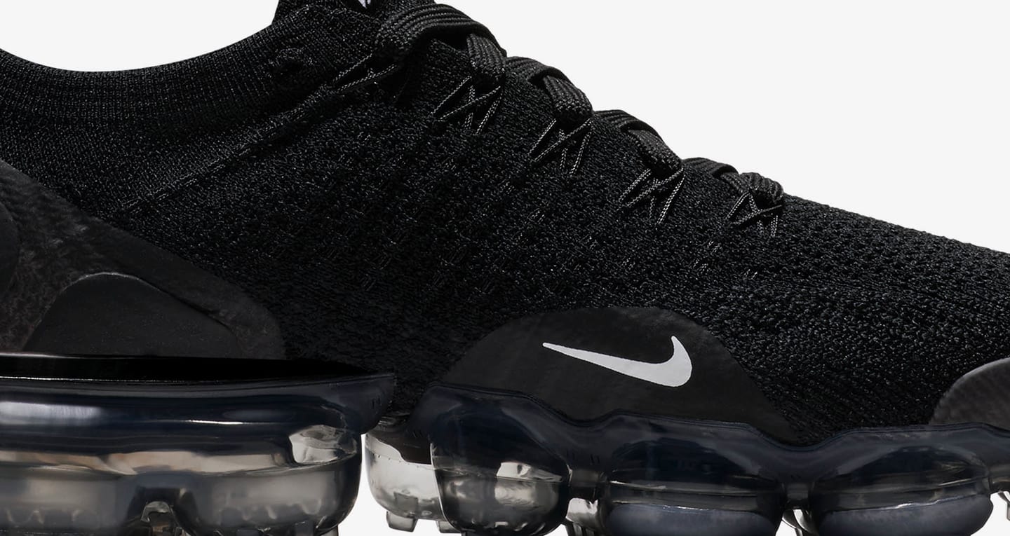 nike vapormax 2 white black