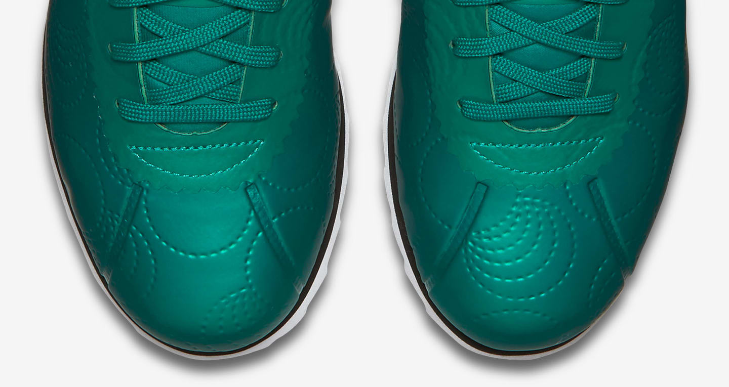 steel toe nike cortez