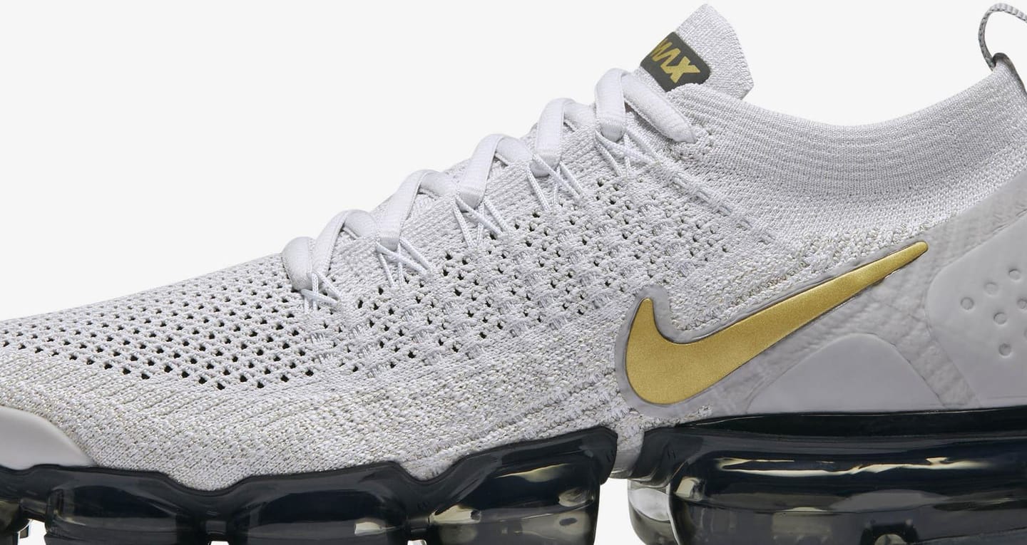 air vapormax 2 vast grey metallic gold