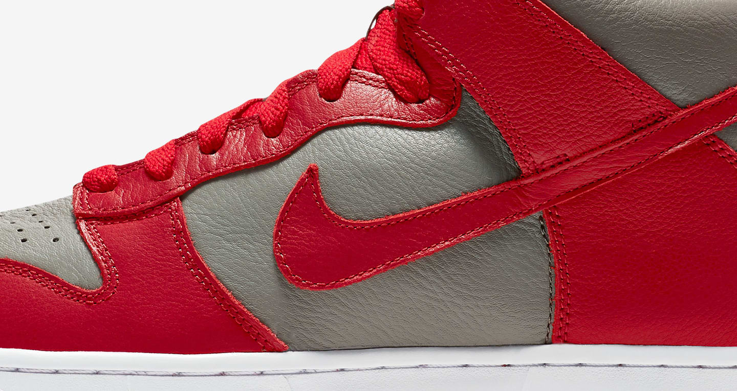 nike dunk unlv