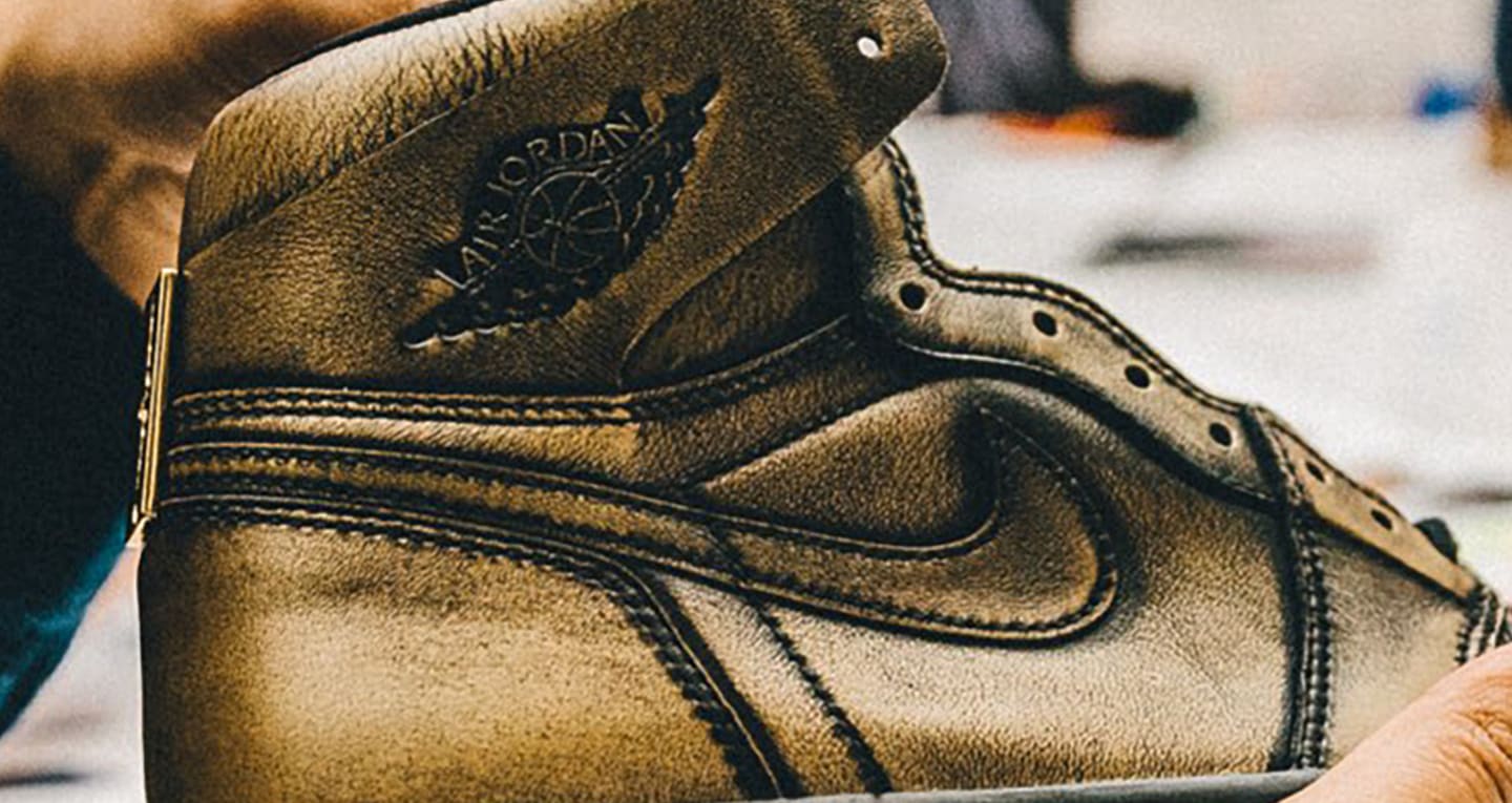 retro 1 wings