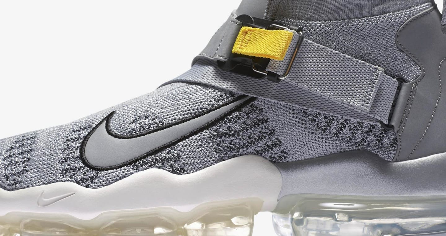 nike air vapormax premier flyknit on feet