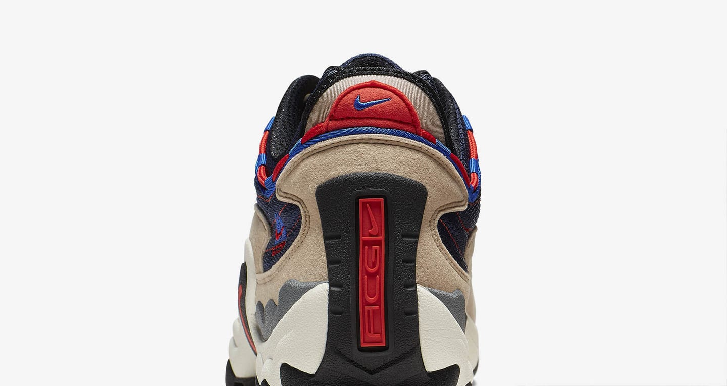 nike air skarn sand blue