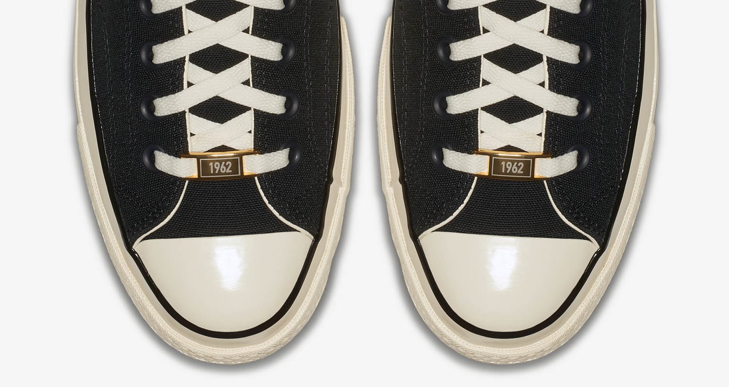 converses 30 converses 30