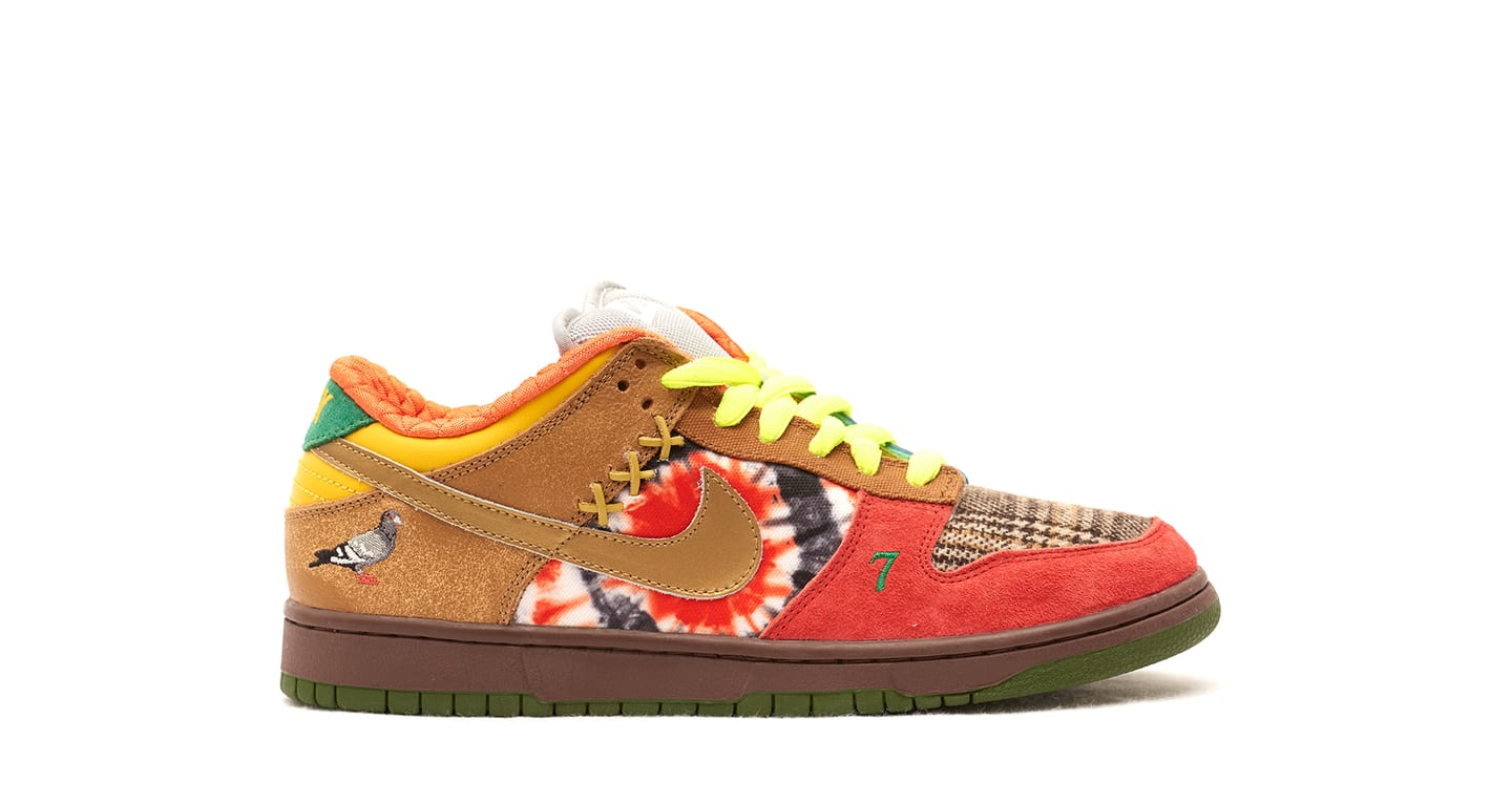 nike staple