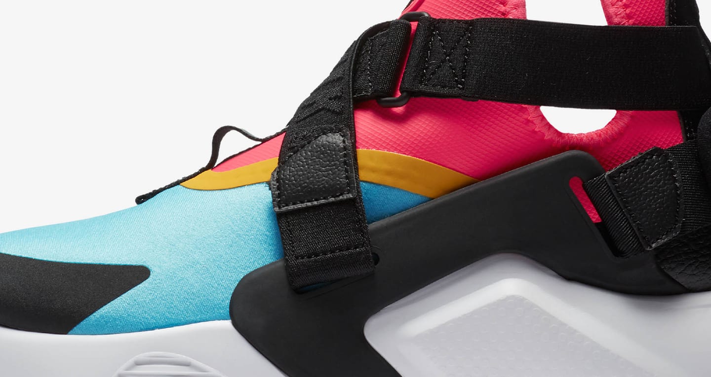 nike air huarache city bleached aqua