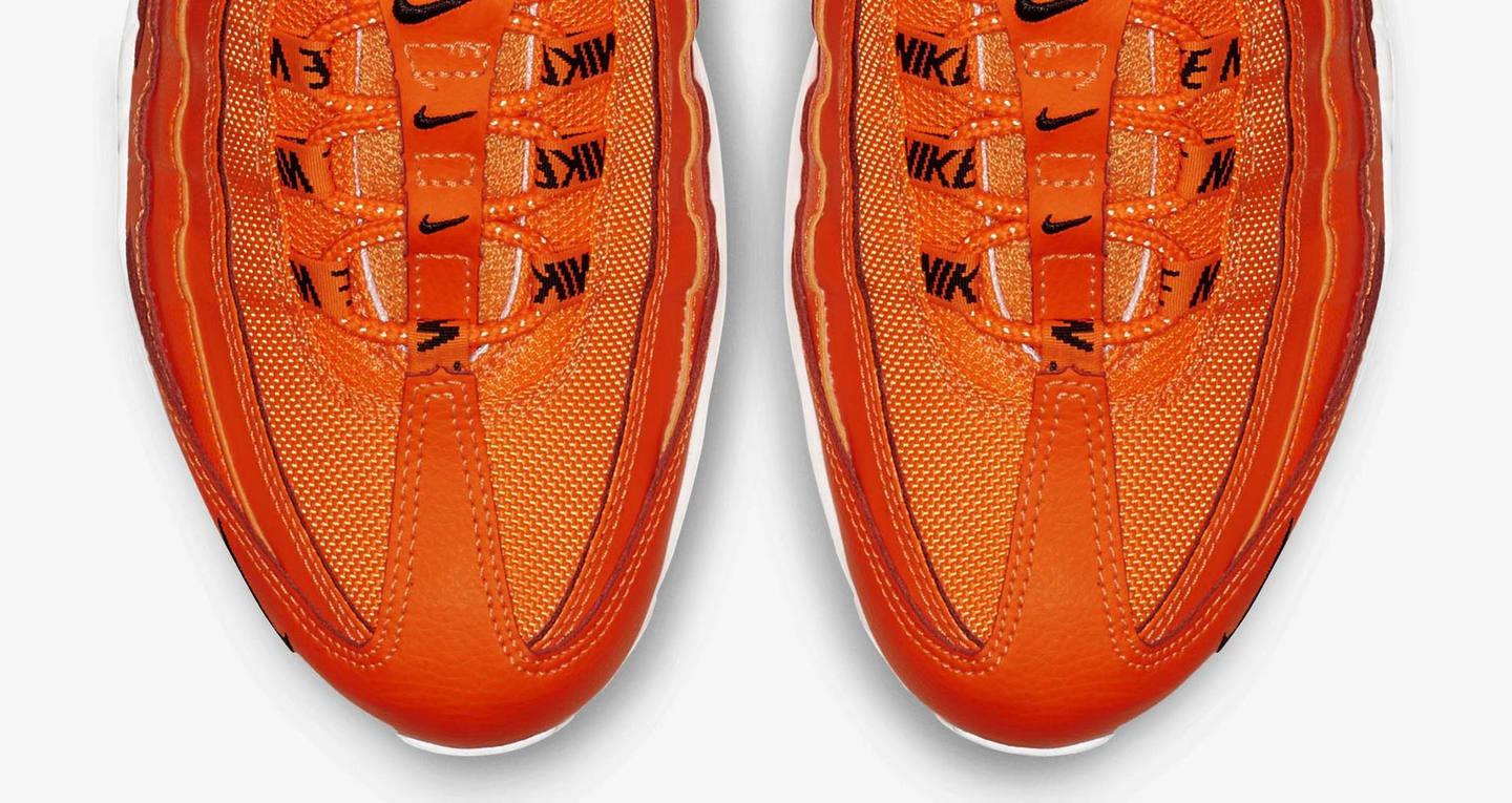 buty nike air max 95 premium overbranding total orange buty nike air max 95 premium overbranding total orange