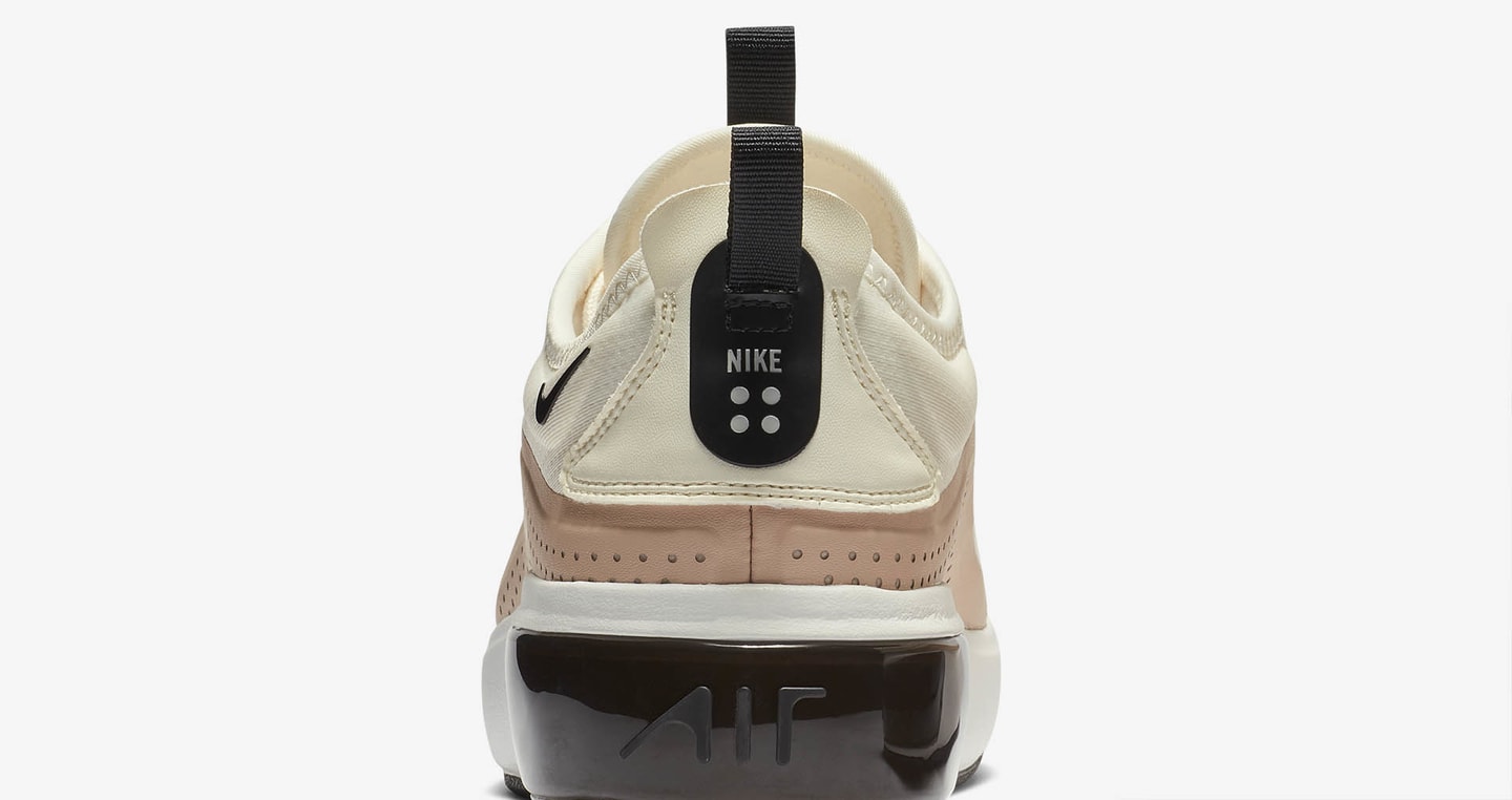 nike air max dia pale ivory