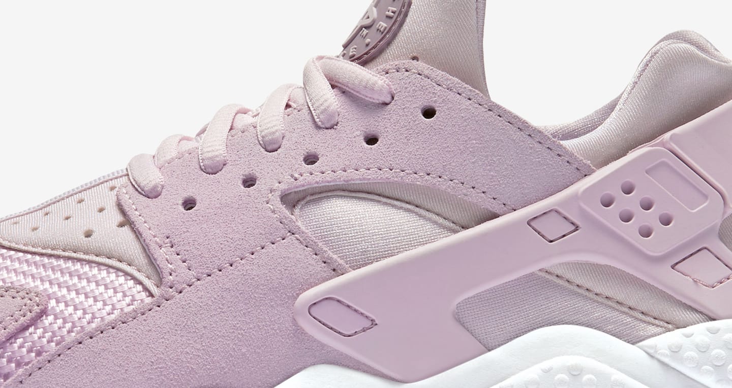 nike huarache lila