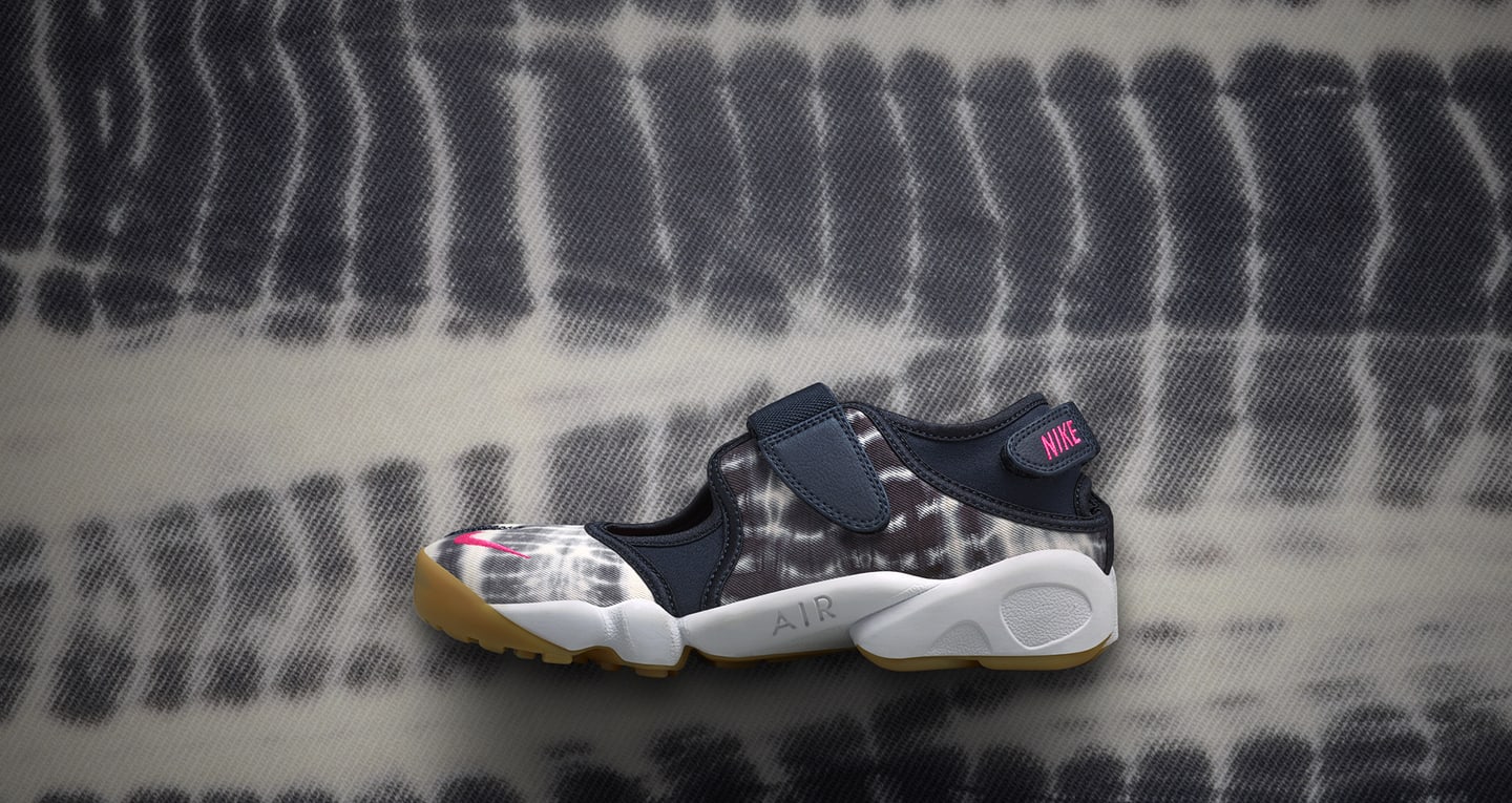 nike air rift silver