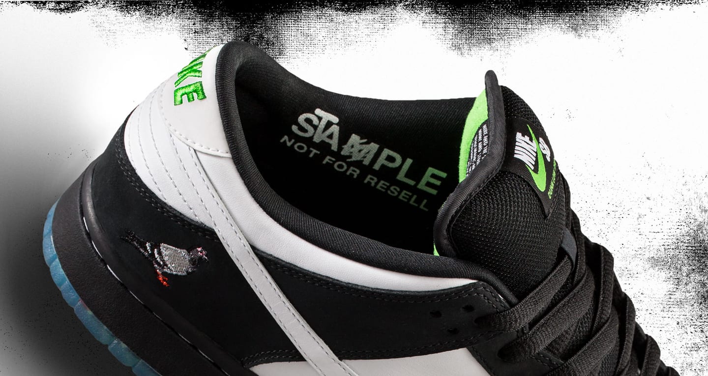 nike sb staple panda pigeon