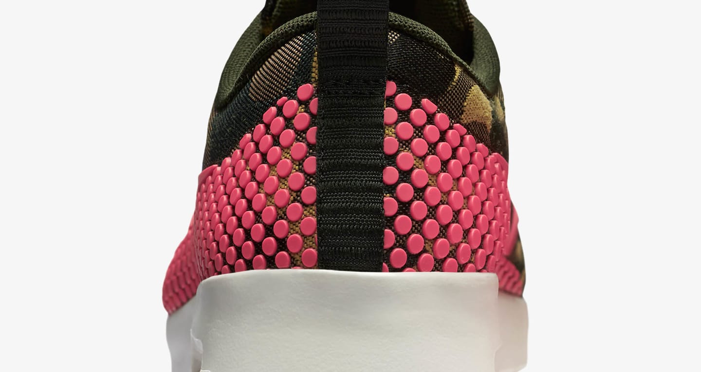 nike air max thea jacquard are they waterproof