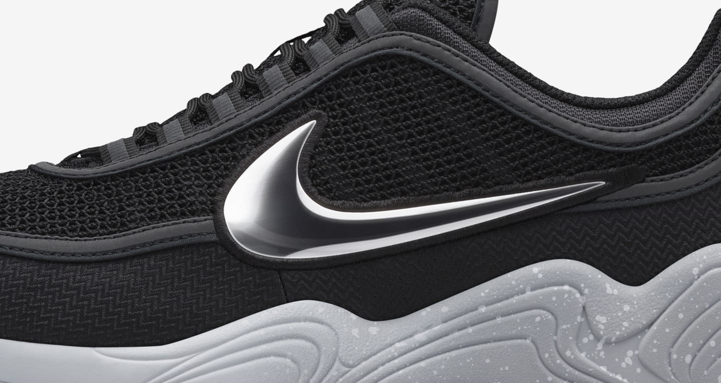 nike spiridon all black