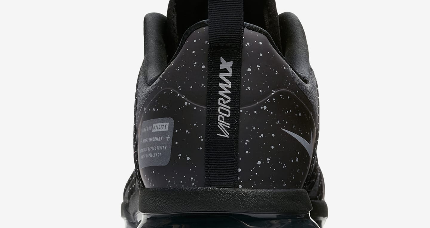 vapormax run utility red laces