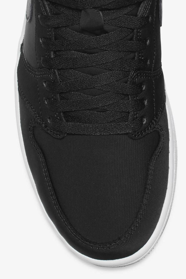 Air Jordan 1 PSG 'Black & Challenge Red' Release Date Air Jordan 1 PSG 'Black & Challenge Red' Release Date