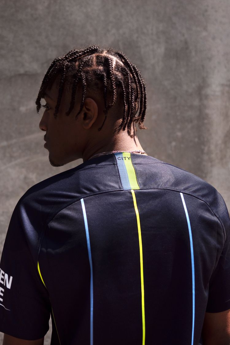 Manchester City 2018/19 Stadium Away Jersey Manchester City 2018/19 Stadium Away Jersey