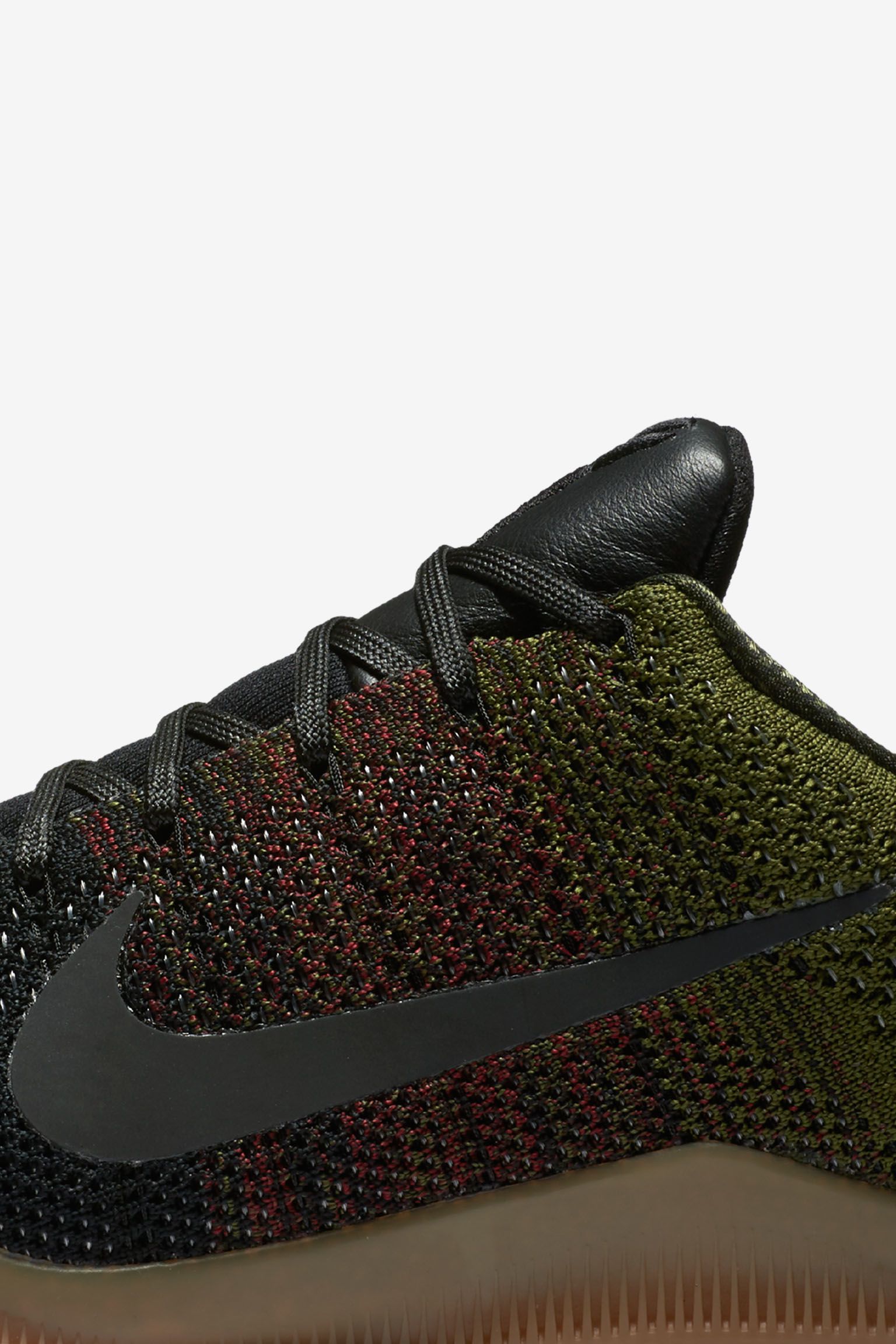 kobe low tops black