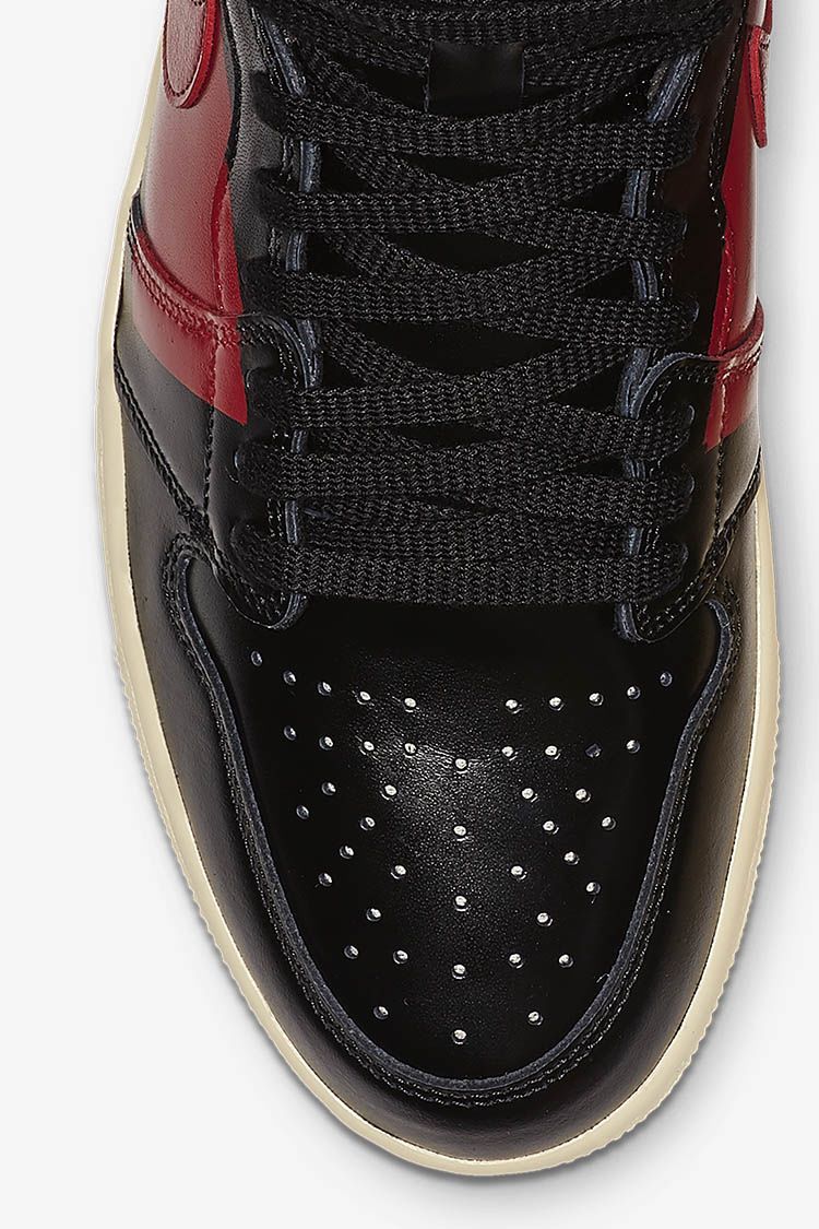 Air Jordan 1 High 'Black & Gym Red & Muslin' Release Date Air Jordan 1 High 'Black & Gym Red & Muslin' Release Date