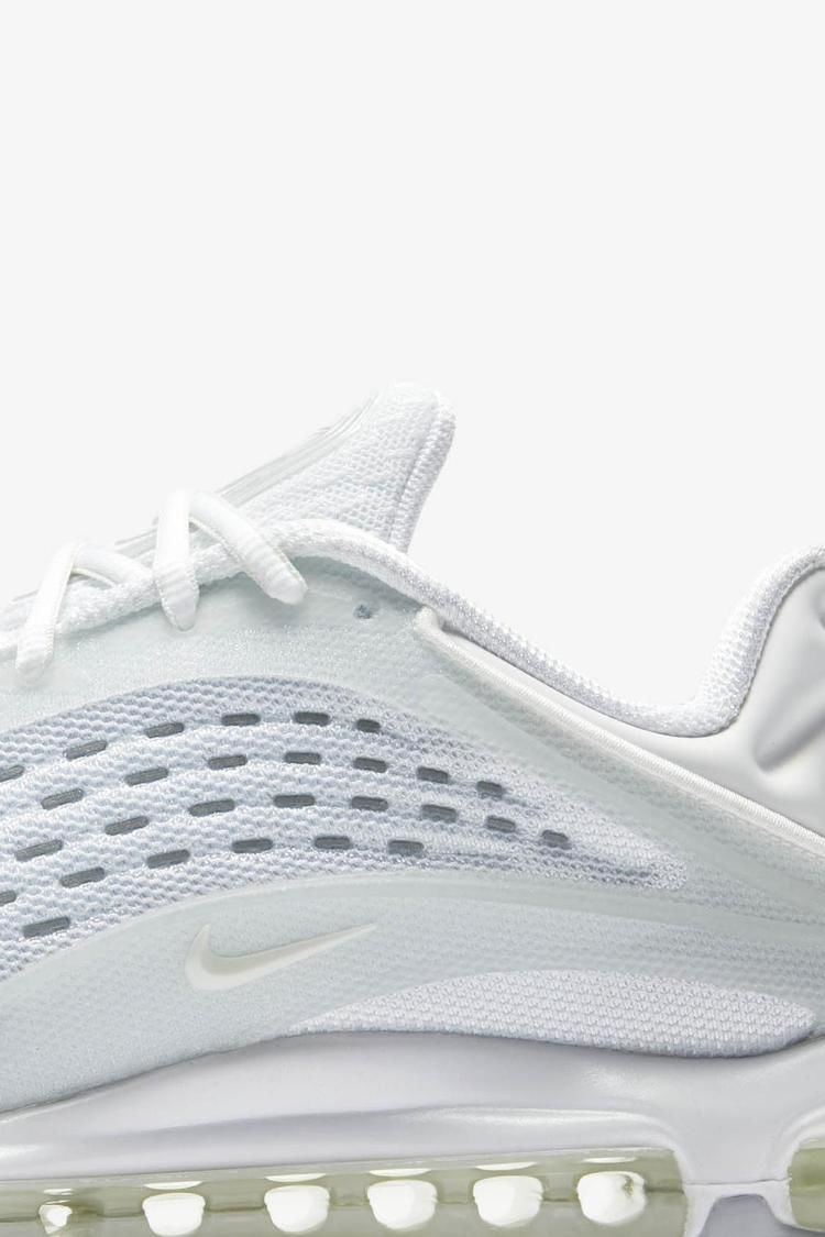 Nike Air Max Deluxe 'Triple White' Release Date Nike Air Max Deluxe 'Triple White' Release Date