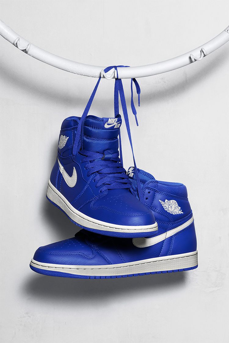Air Jordan 1 Retro High OG 'Hyper Royal & White' Release Date Air Jordan 1 Retro High OG 'Hyper Royal & White' Release Date