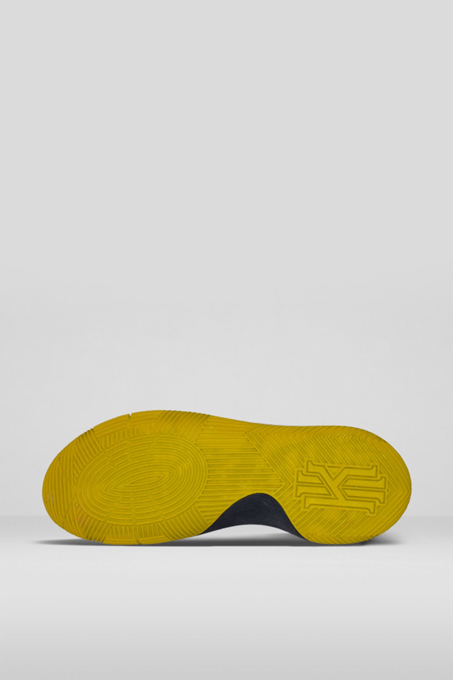 Behind the Design: Nike Kyrie 2 Behind the Design: Nike Kyrie 2