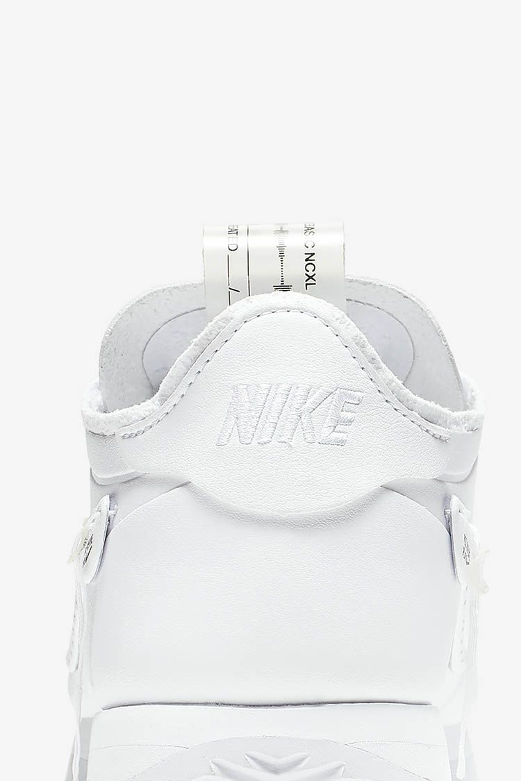 noise cancelling nike cortez