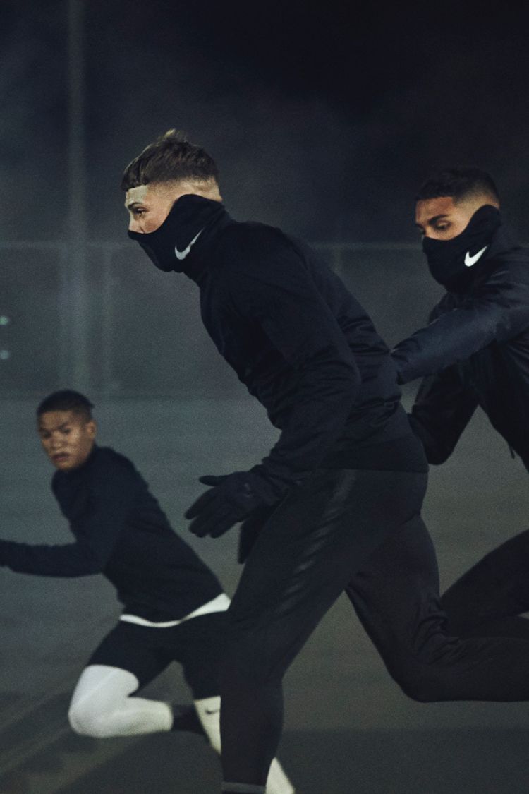 Nike Soccer Snood Nike Soccer Snood