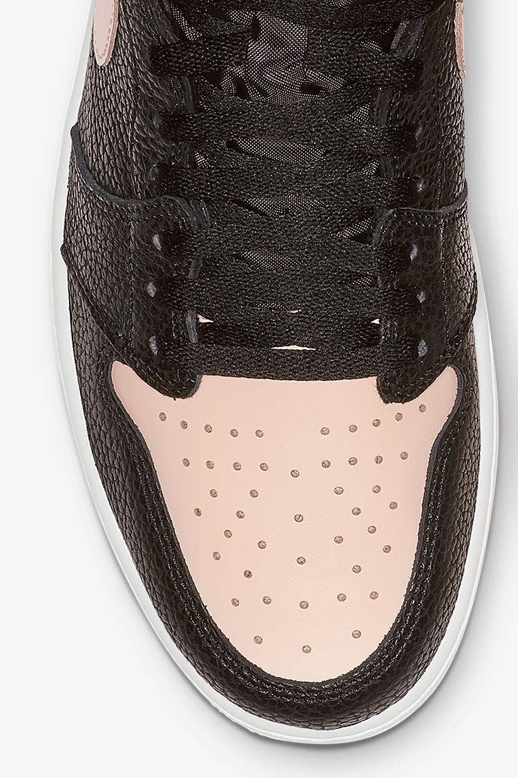 Air Jordan 1 'Black & Hyper Pink' Release Date Air Jordan 1 'Black & Hyper Pink' Release Date