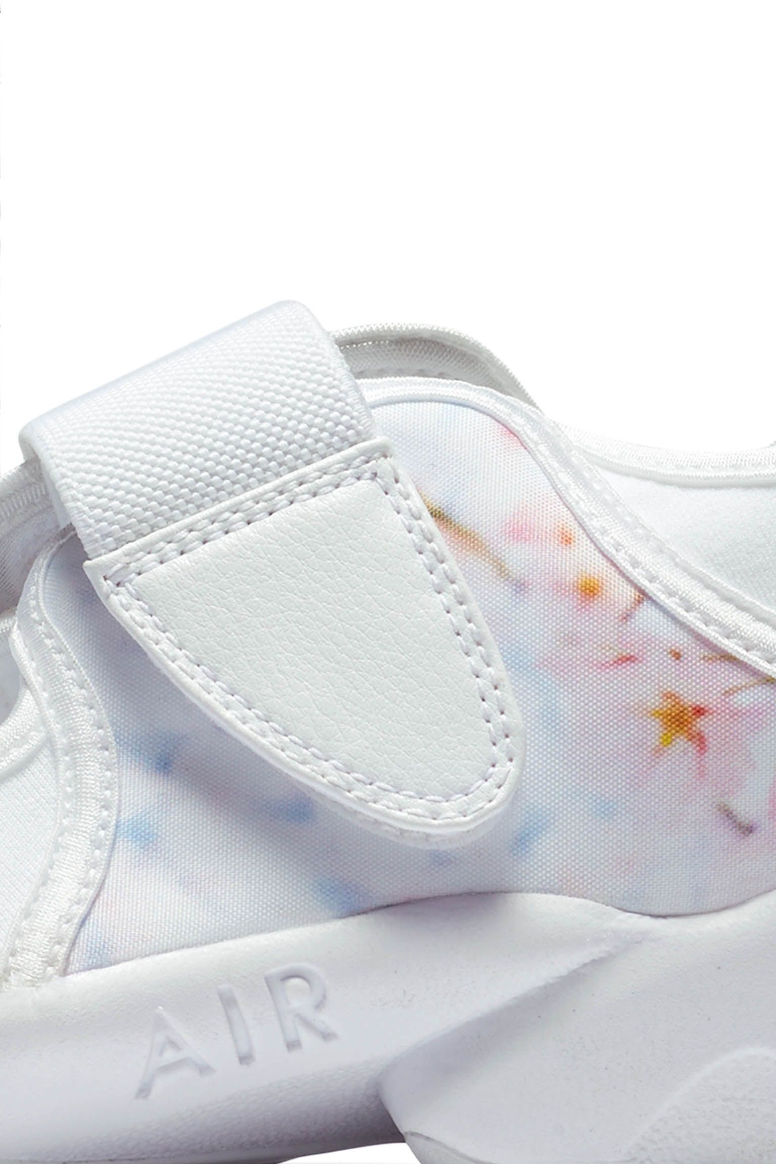 Women's Nike Air Rift 'Cherry Blossom' Women's Nike Air Rift 'Cherry Blossom'