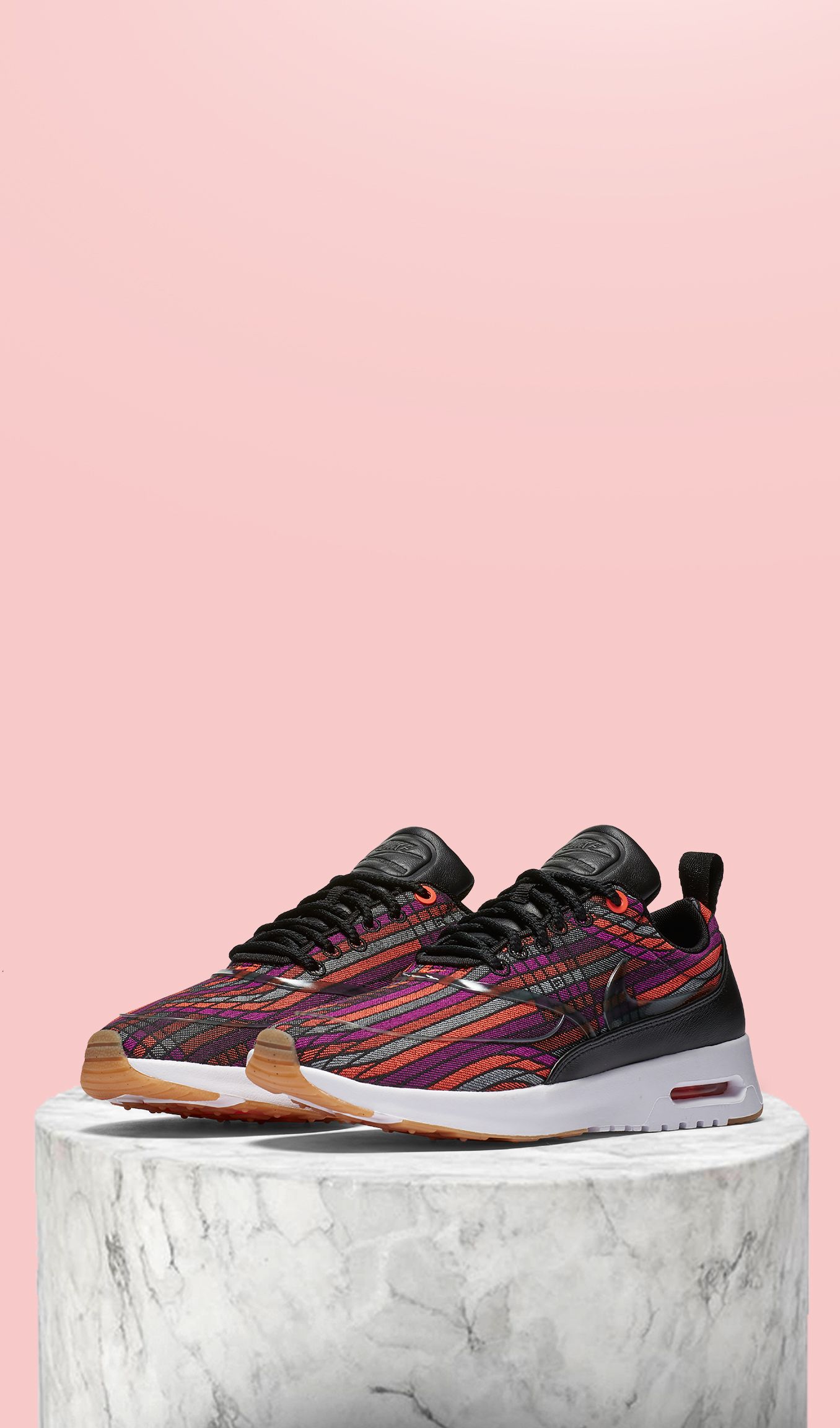 Nike Beautiful x Powerful Jacquard Collection Nike Beautiful x Powerful Jacquard Collection