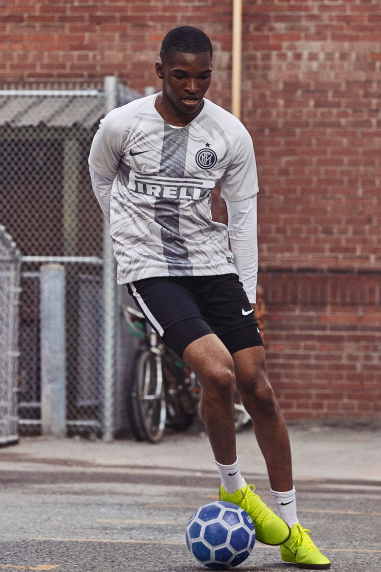 Always Forward Small-Sided Always Forward Small-Sided